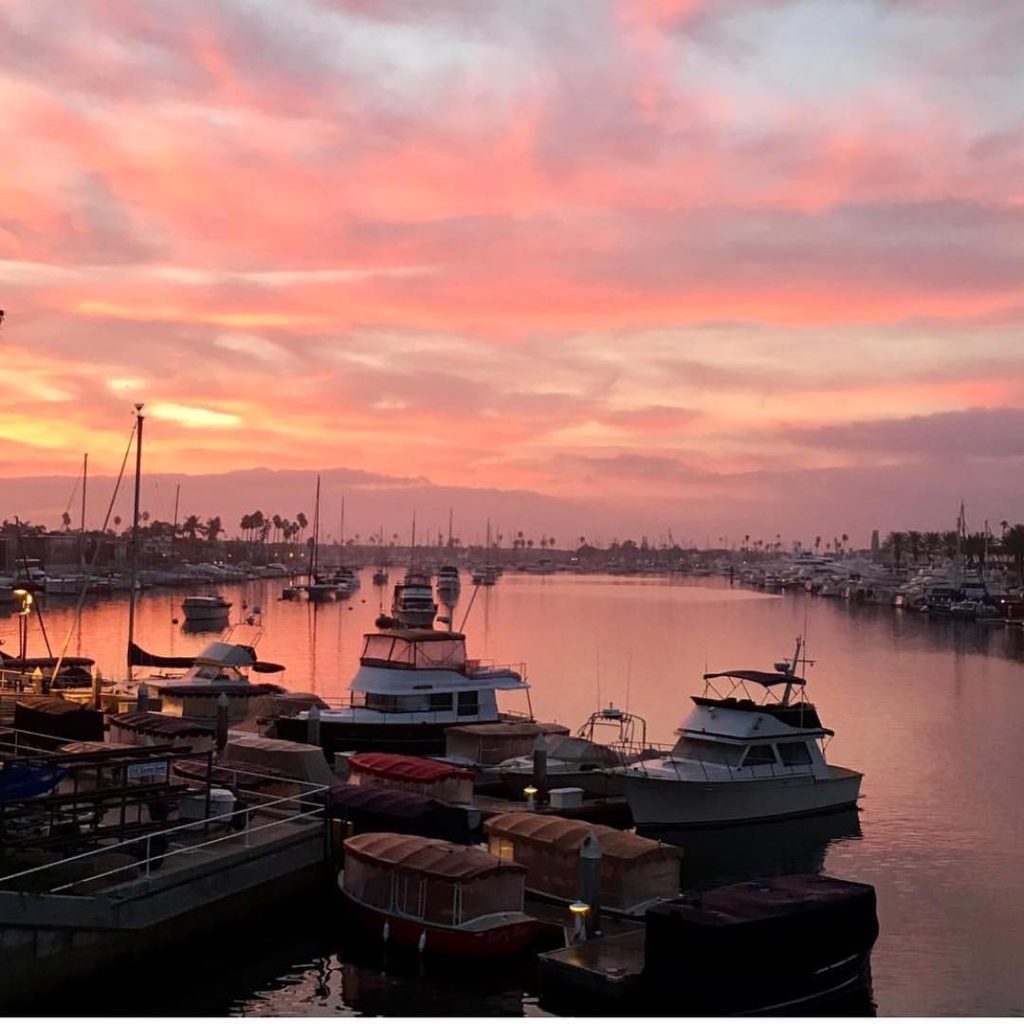 sunset boat cruise newport beach